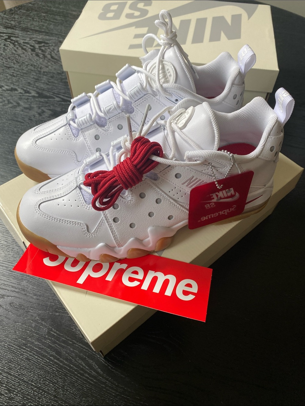 SUPREME x SB x NIKE AIR MAX 2 CB '94 LOW 'WHITE GUM